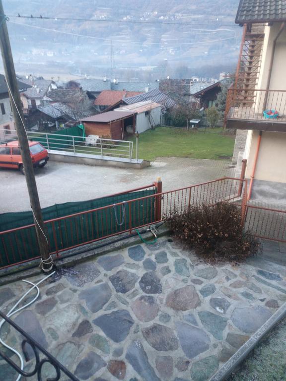 Camera Fenis Dış mekan fotoğraf